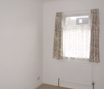 Dean Street, Stoke, Coventry, West Midlands, CV2 - Photo 4