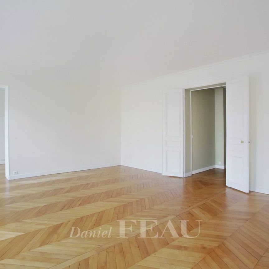 Tout savoir sur cet appartement dans le quartier Ecole Militaire, à Paris 7ème - Photo 1