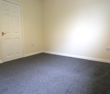 3 bedroom detached house to rent - Photo 3