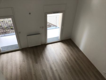 Location Appartement 2 pièces 48m² - Photo 2