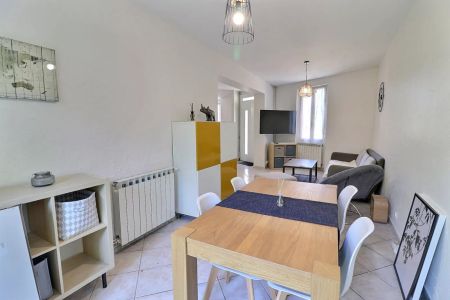 CHAMBRE 14M² AVEC SALLE D'EAU COMMUNE - Photo 3