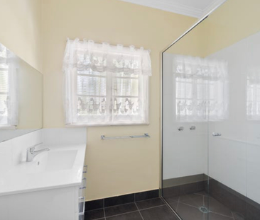 29 Central Avenue, St Lucia, QLD - Photo 5
