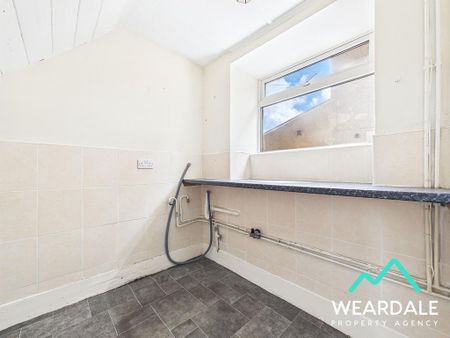 2 bedroom end of terrace house to rent - Photo 5