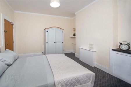 Room 1, 96 Cromwell Road, Belfast, JY - Photo 2