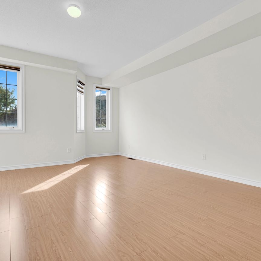 For Lease - 8 Shiff Crescent, Brampton, Ontario - Photo 1