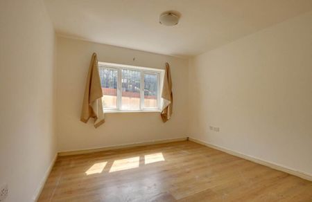 2 Bed Flat, Temple Place, RG1 - Photo 3