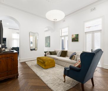 898 Malvern Road, Armadale VIC 3143 - House For Rent | Domain - Photo 2