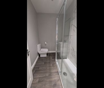 Room in a Shared House, Cromwell Road, SO15 - Photo 4