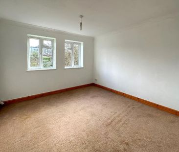 3 bedroom detached house to rent - Photo 4