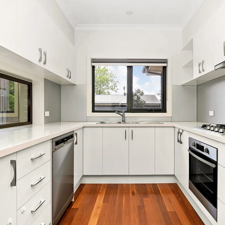 Unit 3/18 Cameron Road, Croydon. - Photo 1