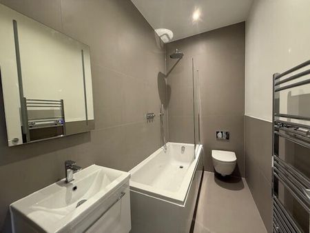 Flat 8, Croydon - Photo 3