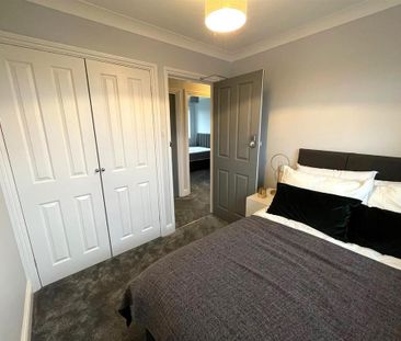 1 bedroom in a house share to rent - Photo 6