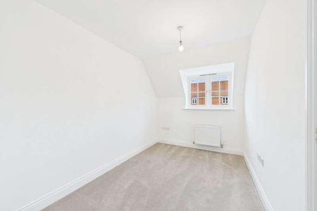 Josiah Drive, Thetford, IP24 - Photo 3