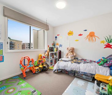 City Living Apartment - Photo 4