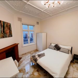 1 Mintaro Ave, Sydney - Photo 2