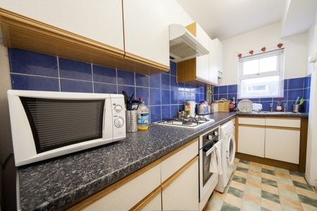 3 Bed - Grimthorpe Terrace, Headingley, Ls6 - Photo 3