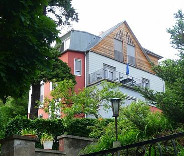 Herrlicher Blick und traumhafte Lage! 4-Zi.-Wohnung mit Balkon und Terrasse in Radebeul-Oberlößnitz - Foto 3
