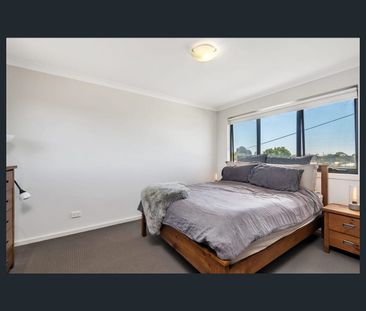2/6 Gardenia Grove, Norlane, Vic 3214 - Photo 4