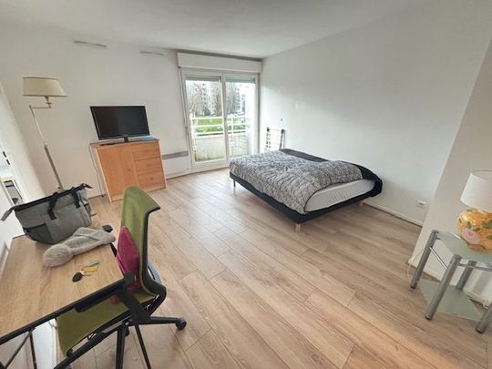 Studio Montigny-le-Bretonneux 33 m² - Photo 1