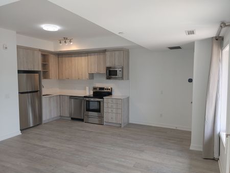 For Lease - 155 Downsview Park Boulevard Unit# 113, Toronto, Ontario - Photo 4