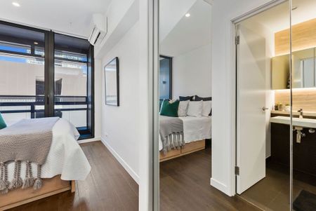 Fabulous, Luxury Inner-City Living - Photo 4