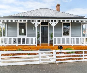 15 Nelumie Street Lindisfarne TAS 7015 Australia - Photo 6