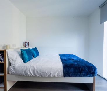 1 bedroom in a flat share to rent - Photo 6