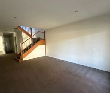 17 Abbotsford Avenue, - Photo 5