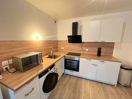 Location Appartement 2 pièces 50m² - Photo 4