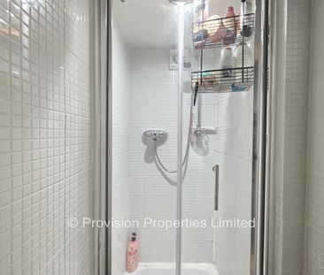 5 Bedroom Student House Headingley - Photo 4