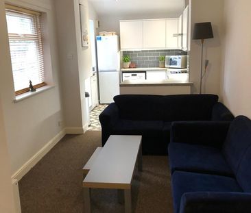 6 Bed Terraced House, Brailsford Road, M14 - Photo 5