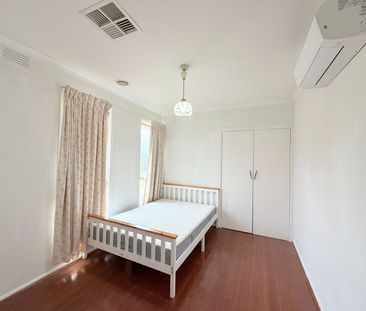 4 Bedroom in Doncaster Garden Primary School Zone - Photo 5
