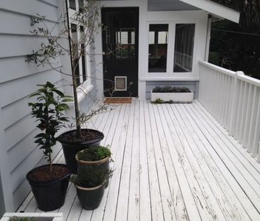 Fully furnished,Wifi,two bathrooms, walk to work. - Photo 2