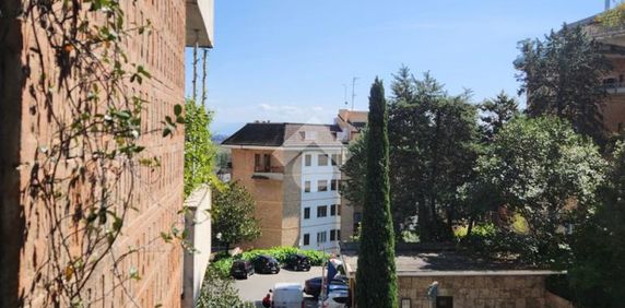 Bilocale in affitto - Photo 2