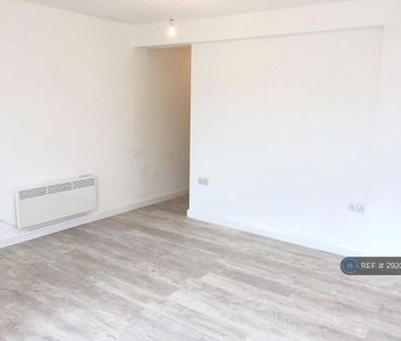 1 bedroom maisonette to rent - Photo 2