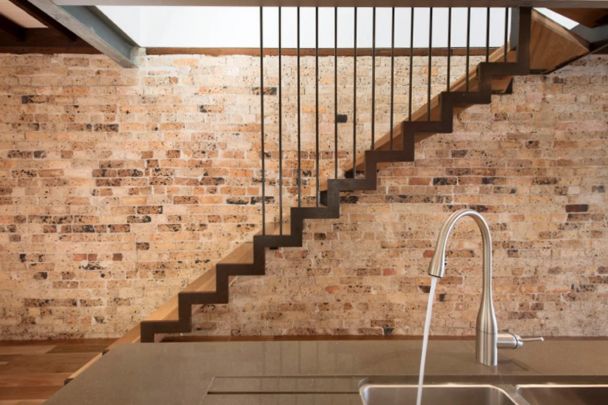 Architecturally designed park side home with spectacular city & park views - Photo 1