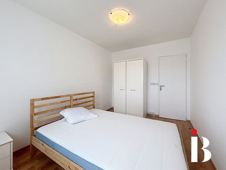 Location Appartement 4 pièces 86m² ST HERBLAIN 44800 - Photo 2