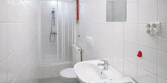 Kawalerka na u. Głogowskiej - Photo 3