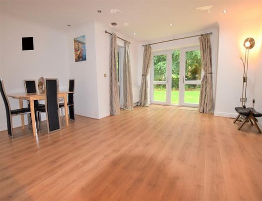 2 Bedroom Apartment To Let - Photo 1
