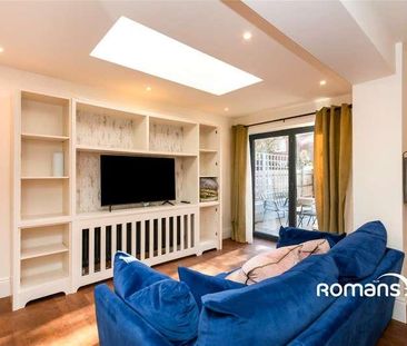 Ringwood Road, Farnborough, Hampshire, GU14 - Photo 6