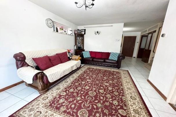 Petunia Crescent, Chelmsford, CM1 - Photo 1