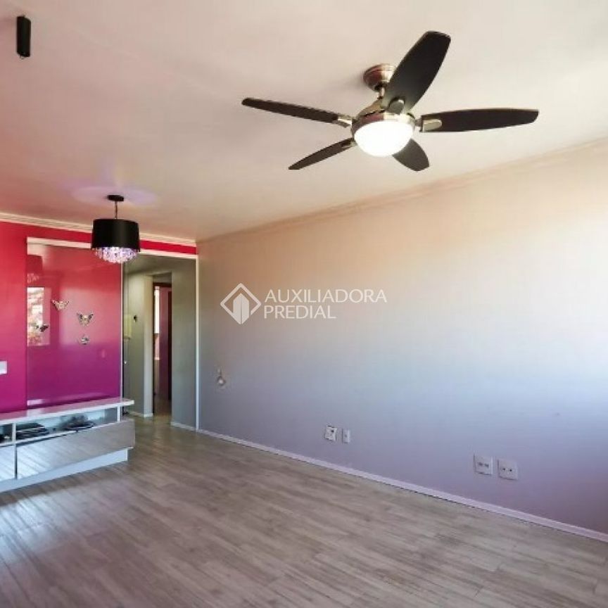 Apartamento com 3 quartos e 76m² para alugar em Medianeira, Porto Alegre. - Foto 1