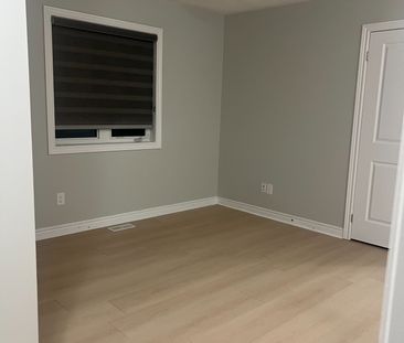 For Lease - 12 Foliage Drive, Brampton, Ontario - Photo 5