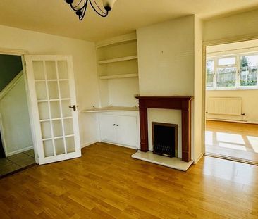 3 bedroom end of terrace house to rent - Photo 1