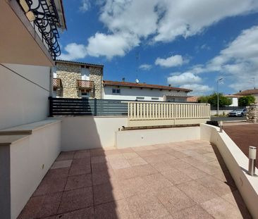Location Appartement 4 pièces 116m² - Photo 4