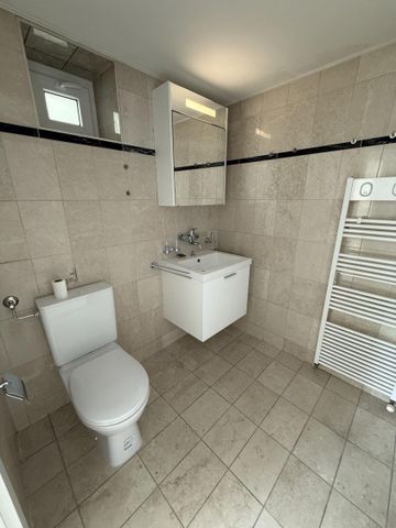 2.5 Zimmer, 60 m², 5. Stock - Foto 2
