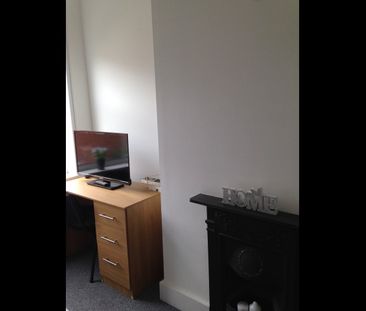 Room in a Shared House, Harefield Rd, CV2 - Photo 1