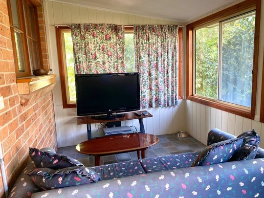 12 High View Avenue, Surf Beach NSW - Photo 1