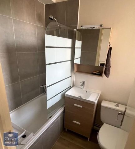 Location Appartement 1 pièce 14m² AGEN 47000 - Photo 2