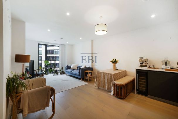 Rosewood Building, Shoreditch Exchange, Gorsuch Place, E2 8HU - Photo 1